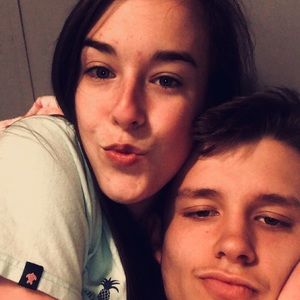 Meet your Posher, Desirae